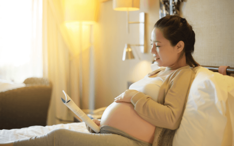 11 Pregnancy Essentials for a Comfortable Nine Months cover