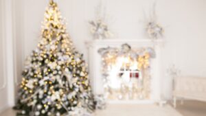 Holiday Decorating Trends for 2023 That We Love cover