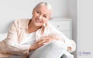 Premature menopause: What Are the First Signs? cover